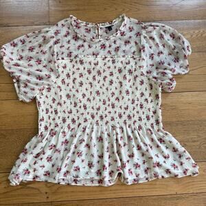 Torrid Smocked Babydoll Blouse SZ 4 (26) Tiered Ruffles Floral Coquette Feminine